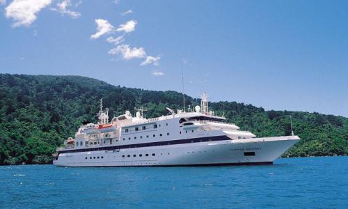 kapal-pesiar-caledonian-sky-cruise-singgahi-wakatobi | Berita Positive 